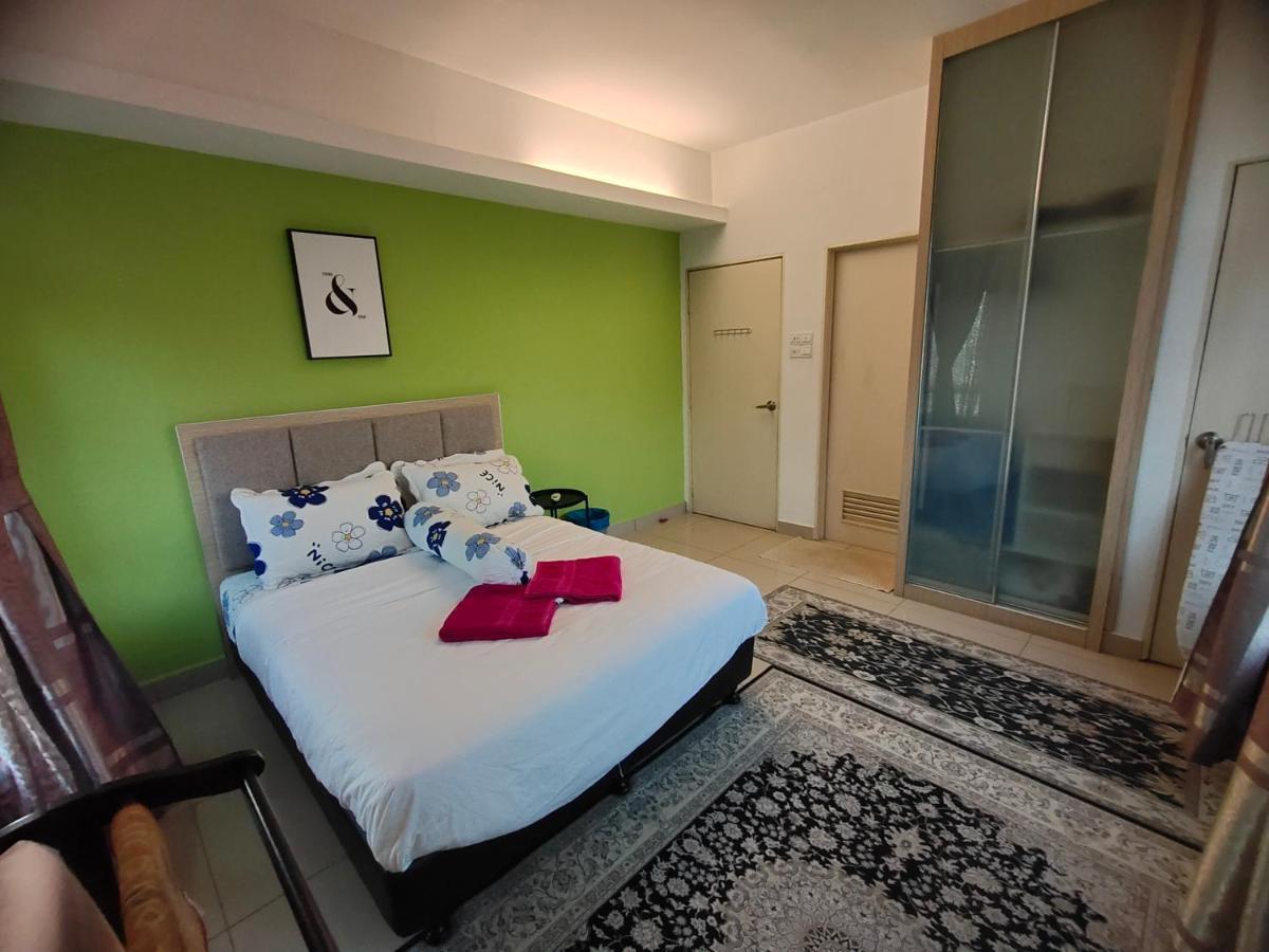 2 Rooms Homestay Deviana Wakaf Che Yeh كوتا بْهارو المظهر الخارجي الصورة