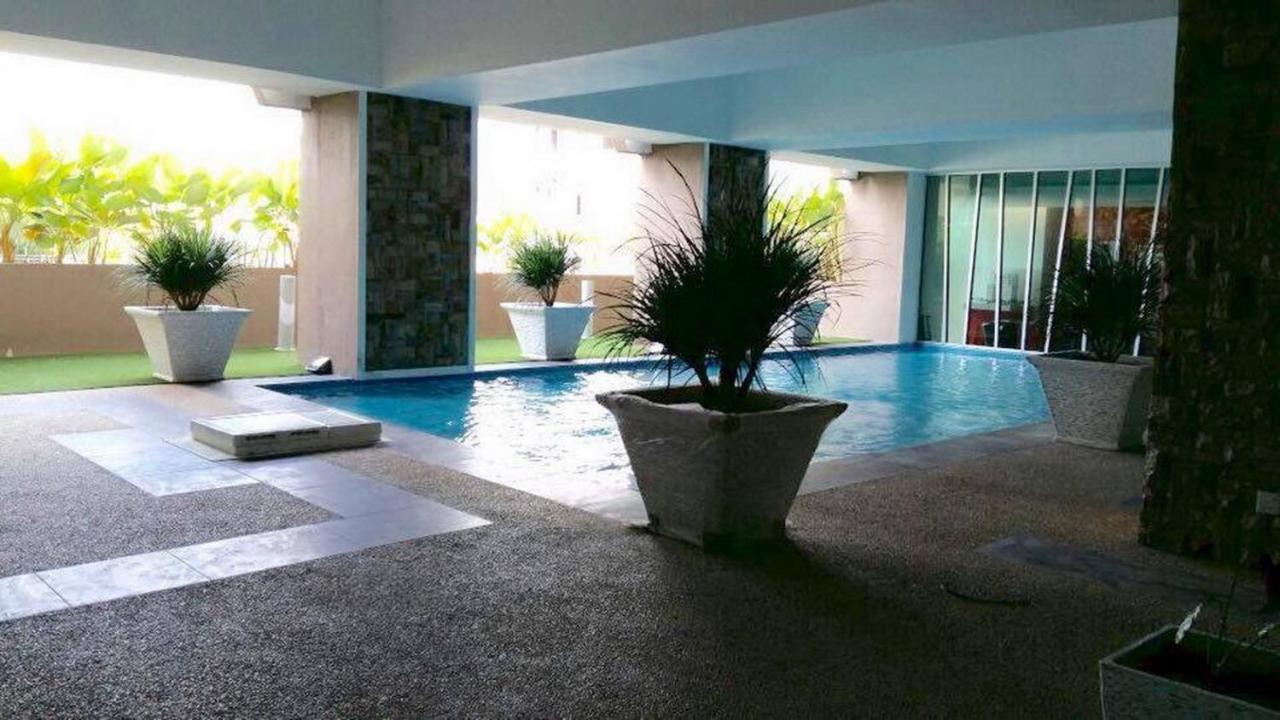 2 Rooms Homestay Deviana Wakaf Che Yeh كوتا بْهارو المظهر الخارجي الصورة