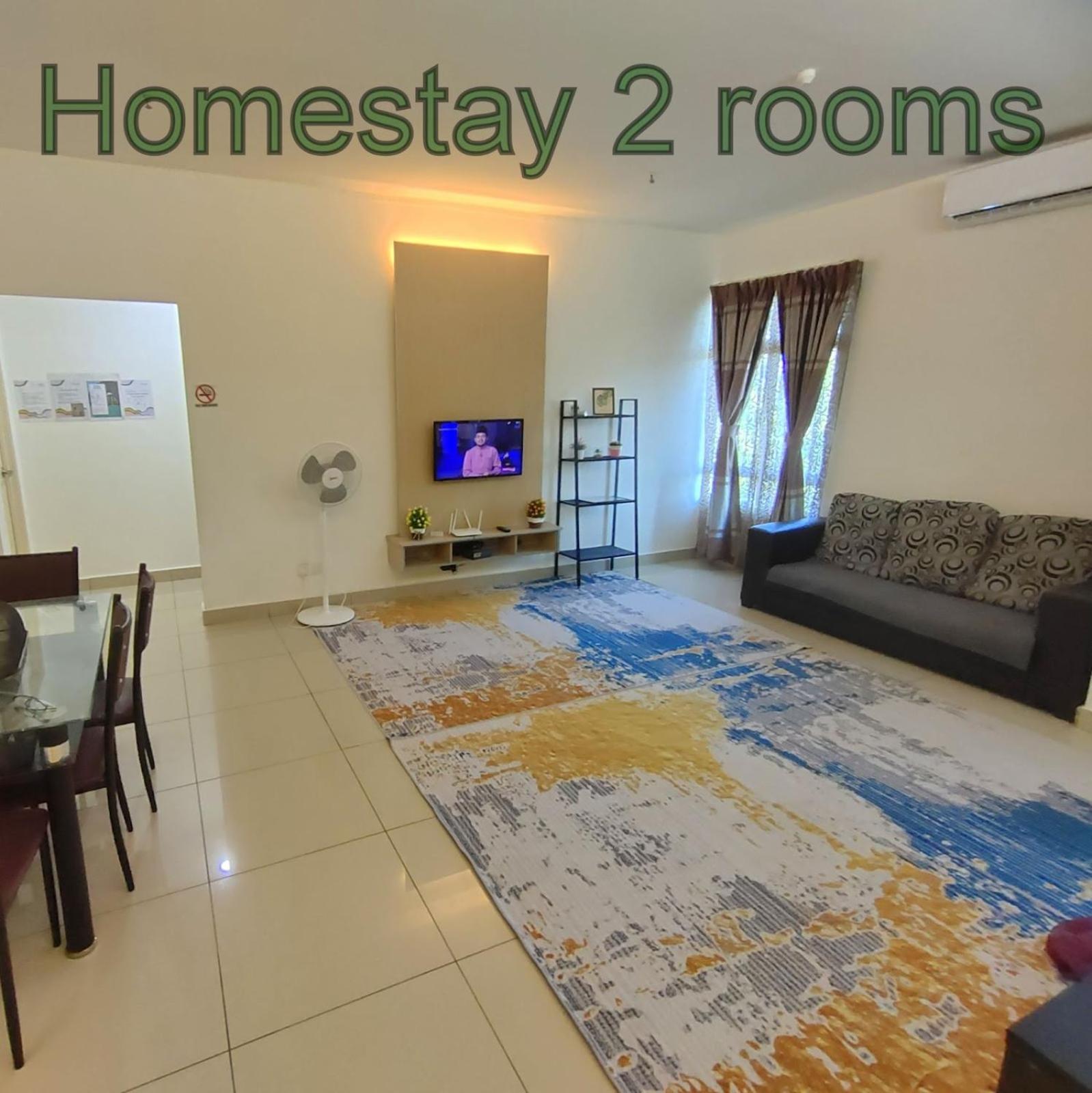 2 Rooms Homestay Deviana Wakaf Che Yeh كوتا بْهارو المظهر الخارجي الصورة